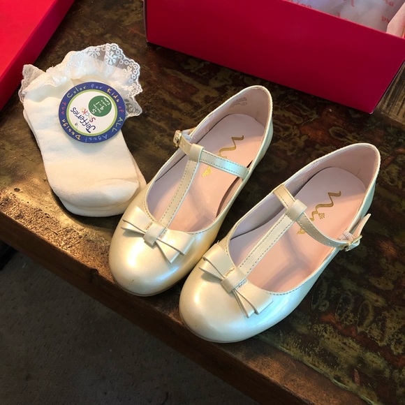 girls ivory dress shoes
